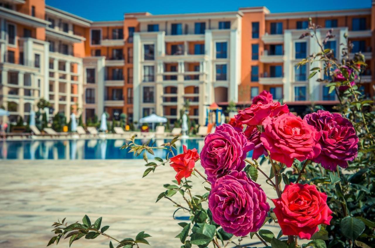 Prestige Fort Beach - Premium Apartments Sveti Vlas Luaran gambar