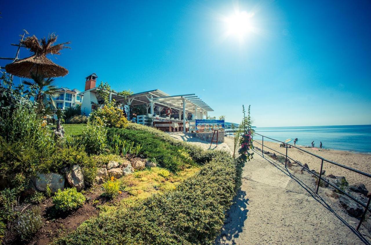 Prestige Fort Beach - Premium Apartments Sveti Vlas Luaran gambar