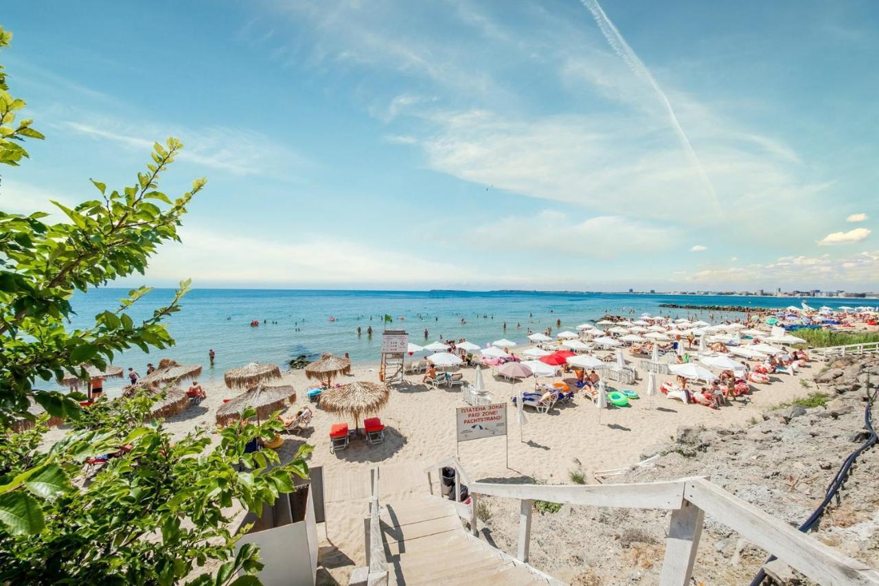 Prestige Fort Beach - Premium Apartments Sveti Vlas Luaran gambar